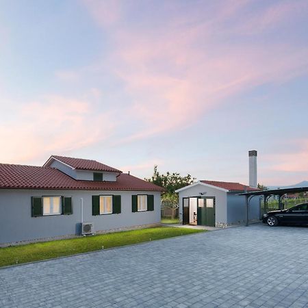 Villa Amaryllis Labin  Exteriör bild