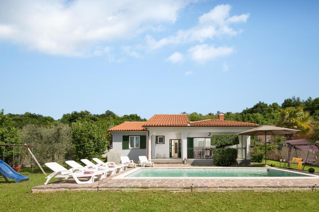 Villa Amaryllis Labin  Exteriör bild